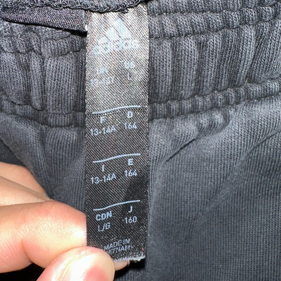 Adidas pants boys 13-14Y - Picture 5 of 7